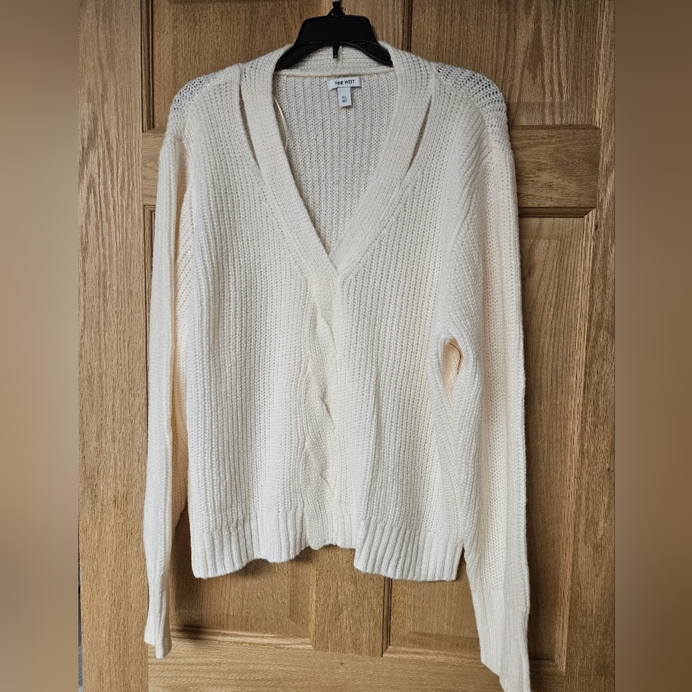 Nine West XL Cream Colored‎ Sweater